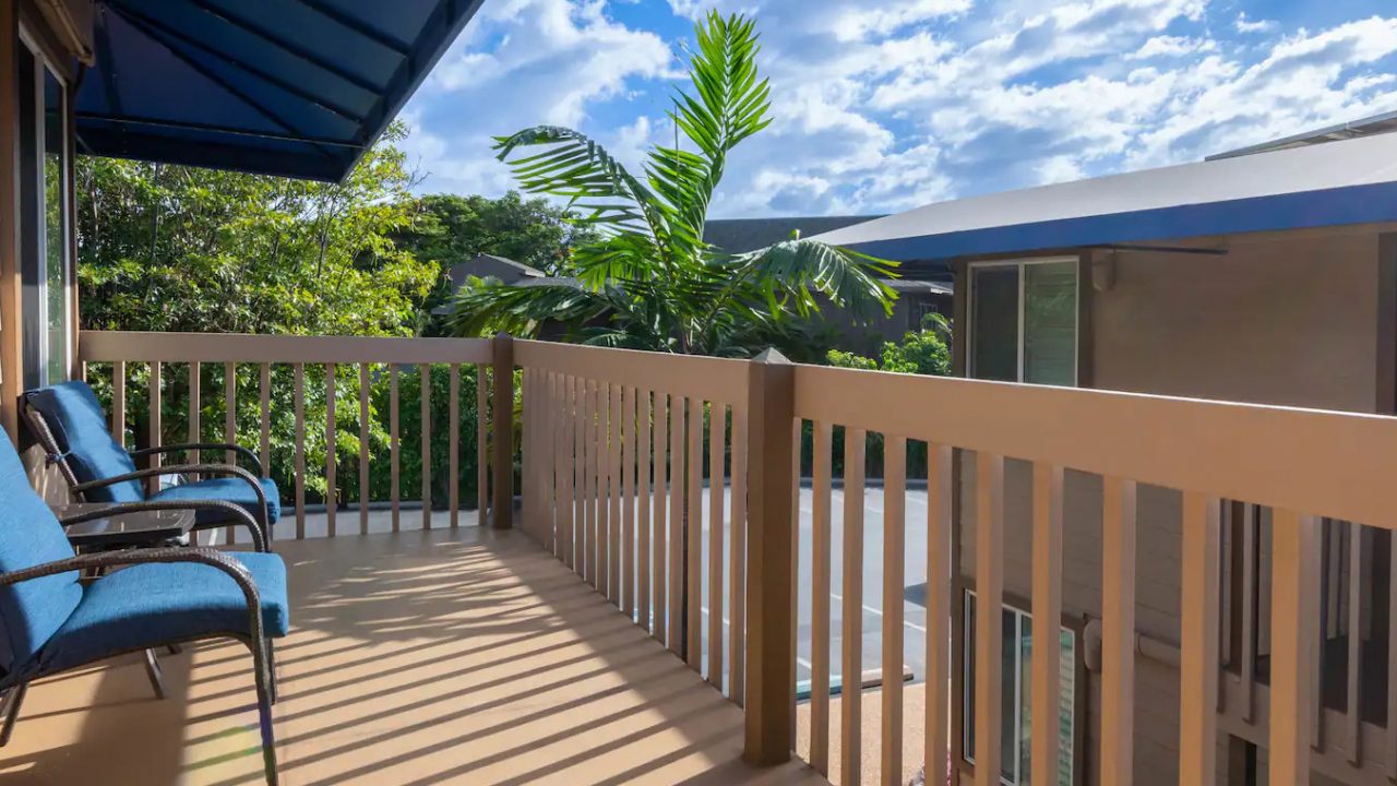 Maui Oceanfront Inn Revealed Travel Guides
