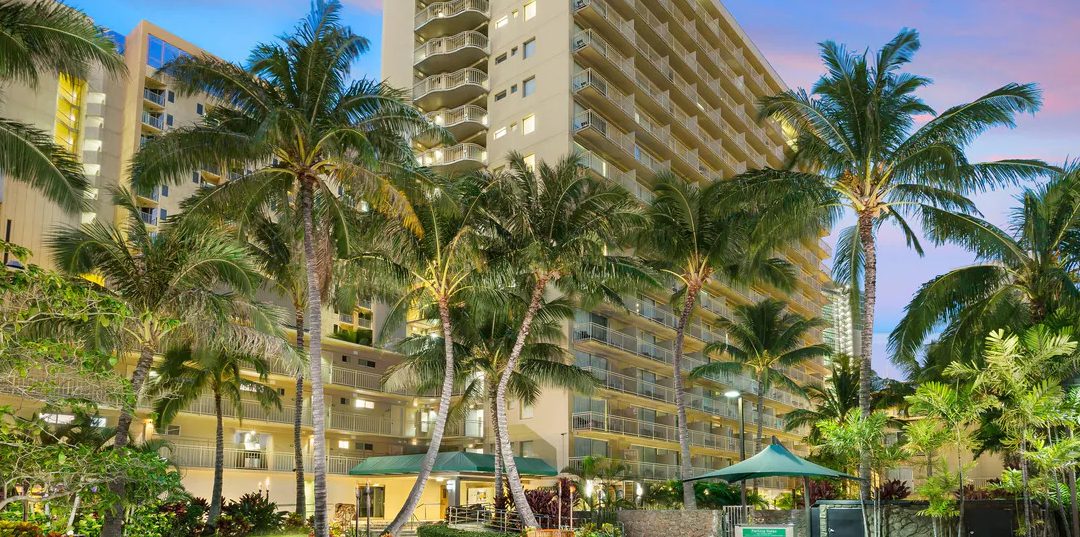 Courtyard by Marriott Waikiki Beach