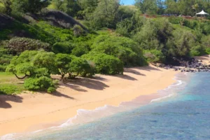 Lepe'uli, also known as Larsen's Beach, a pristine strip of sand on the North Shore