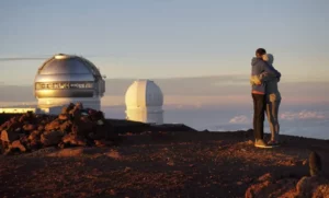 Mauna Kea, standing at 13,796 feet, is the highest point on the Big Island. Actually, it is the tallest peak in Hawaii. 