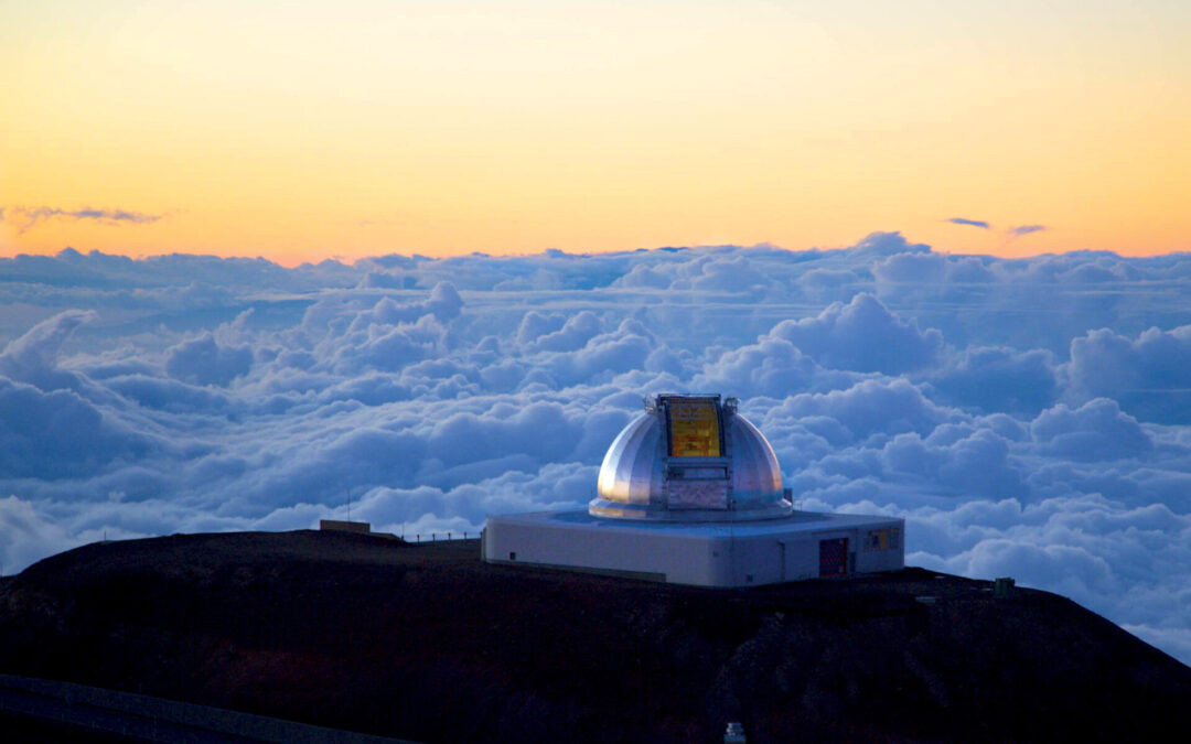 Hawaii Forest and Trail: Mauna Kea Summit and Stars