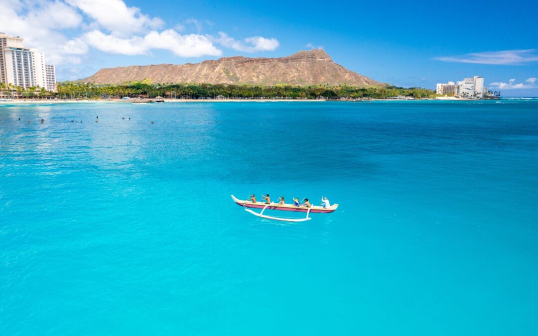 Waikiki Beach Services: Canoe Charter